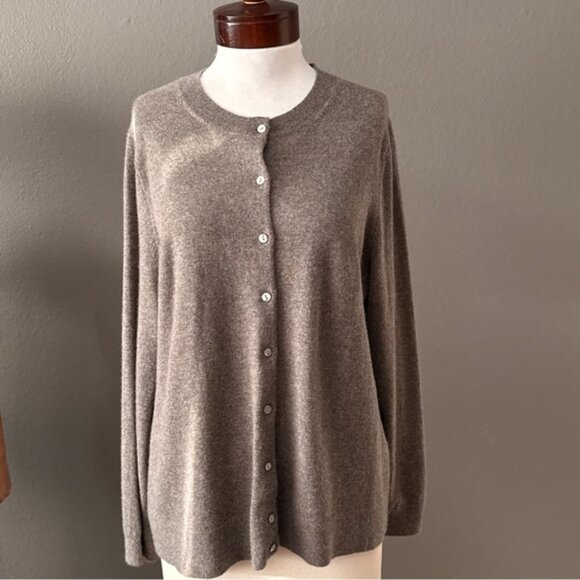 Lands' End 100 % Cashmere Cardigan Sweater Sz 1X 16W - 18W Fall Cozy Preppy - Picture 3 of 8